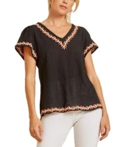 Andree By Unit Women's Embroidered Top
